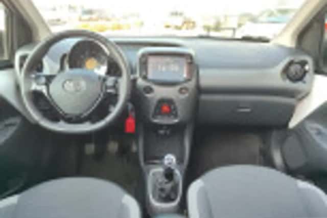 Toyota Aygo (2021) thumbnail 44