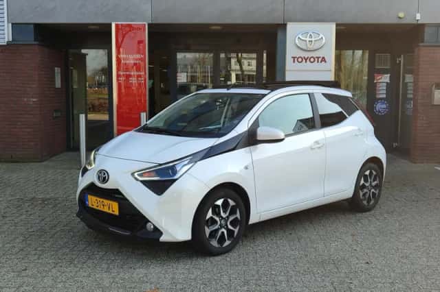 Toyota Aygo (2021) thumbnail 7