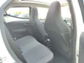 Toyota Aygo (2021) thumbnail 63