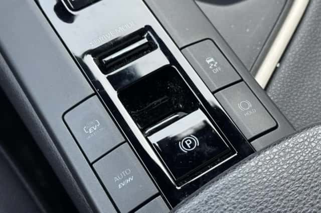 Toyota C hr (2024) thumbnail 27