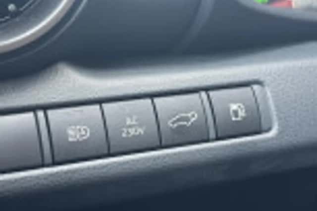 Toyota C hr (2024) thumbnail 47