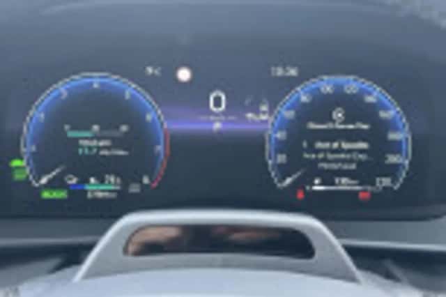 Toyota C hr (2024) thumbnail 49