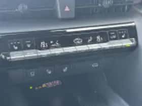 Toyota C hr (2024) thumbnail 54