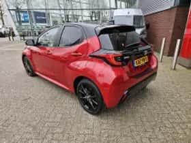 Toyota Yaris (2022) thumbnail 3
