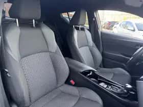 Toyota C hr (2023) thumbnail 16