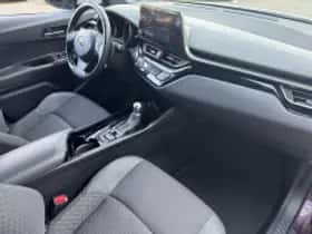 Toyota C hr (2023) thumbnail 4