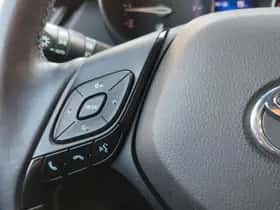 Toyota C hr (2017) thumbnail 18