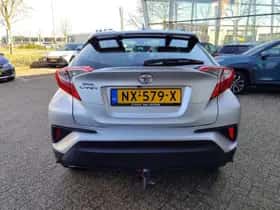 Toyota C hr (2017) thumbnail 36