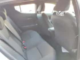 Toyota C hr (2017) thumbnail 61