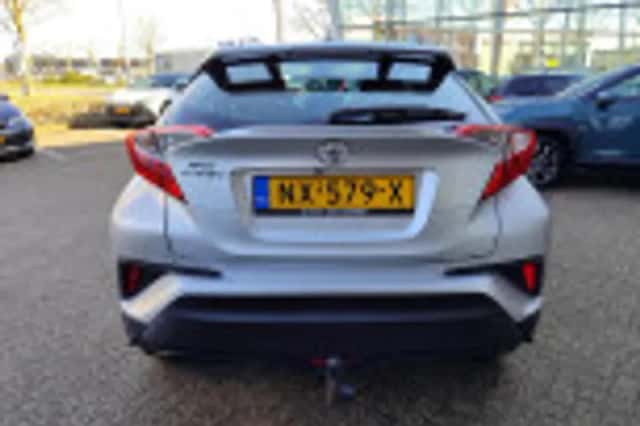 Toyota C hr (2017) thumbnail 67