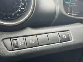 Toyota C hr (2025) thumbnail 18