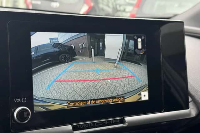 Toyota C hr (2025) thumbnail 25