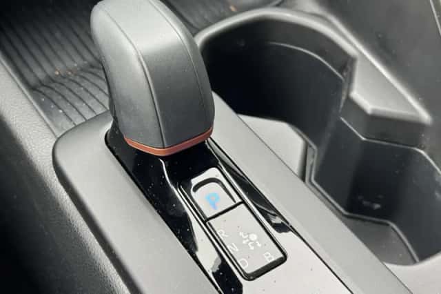 Toyota C hr (2025) thumbnail 27