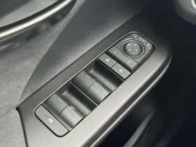 Toyota C hr (2026) thumbnail 17