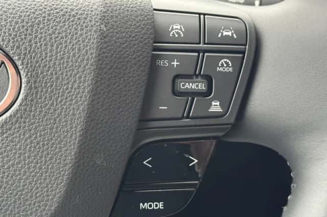 Toyota C hr (2026) thumbnail 22