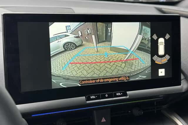 Toyota C hr (2026) thumbnail 25