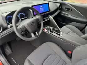 Toyota C hr (2026) thumbnail 8