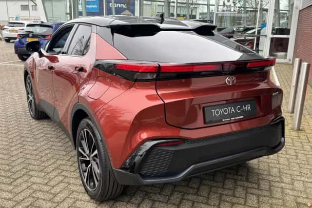 Toyota C hr (2026) thumbnail 9