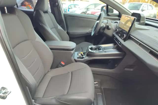 Toyota C hr (2026) thumbnail 14