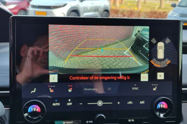 Toyota C hr (2026) thumbnail 25