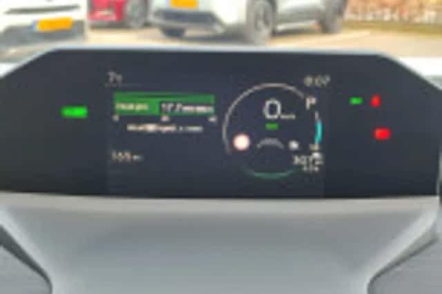 Toyota C hr (2026) thumbnail 50