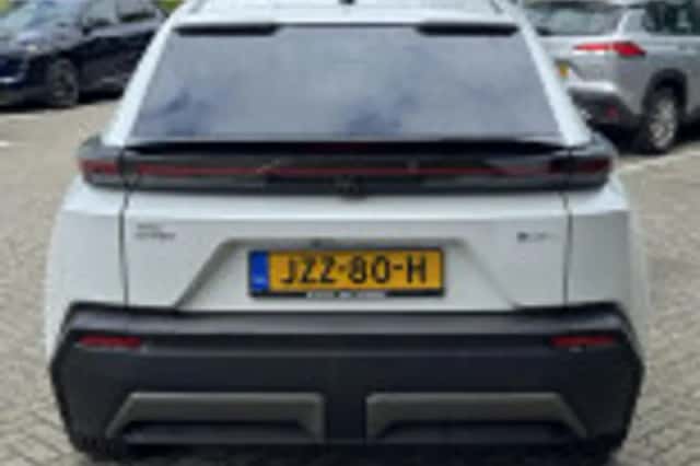 Toyota C hr (2026) thumbnail 62