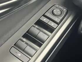 Toyota C hr (2026) thumbnail 17