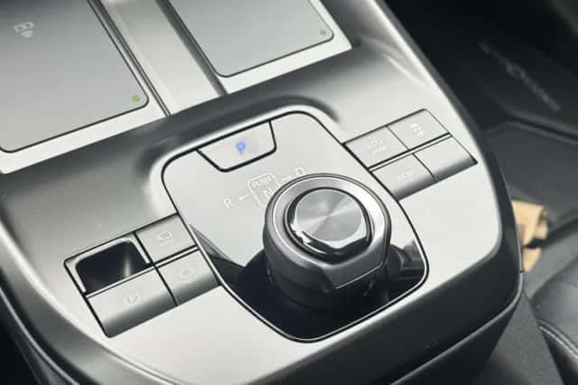 Toyota C hr (2026) thumbnail 28