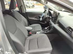 Toyota Yaris (2025) thumbnail 15