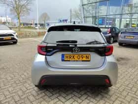 Toyota Yaris (2025) thumbnail 18
