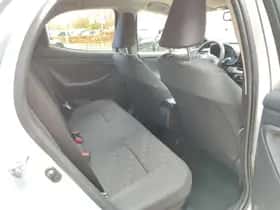Toyota Yaris (2025) thumbnail 31