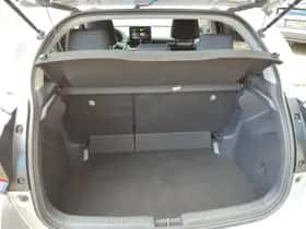 Toyota Yaris (2025) thumbnail 32