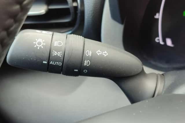Toyota Yaris (2025) thumbnail 38