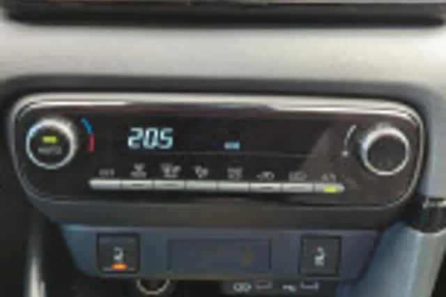 Toyota Yaris (2025) thumbnail 65