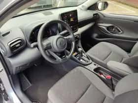 Toyota Yaris (2025) thumbnail 10