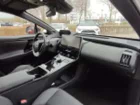 Toyota bZ4X (2024) thumbnail 45