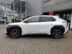 Toyota bZ4X (2024) thumbnail 48