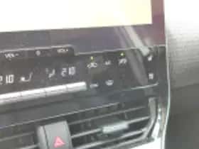 Toyota bZ4X (2024) thumbnail 73