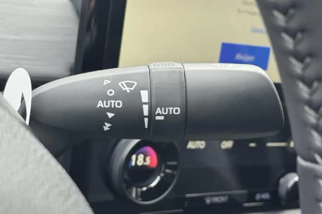 Toyota C hr (2026) thumbnail 17