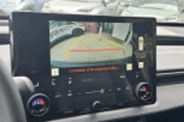 Toyota C hr (2026) thumbnail 37