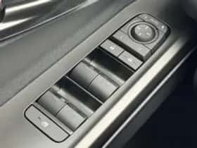 Toyota C hr (2026) thumbnail 5