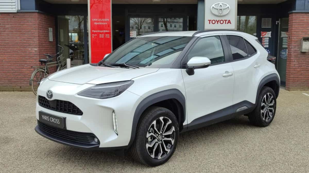 Toyota Yaris Cross (2025) — foto 1