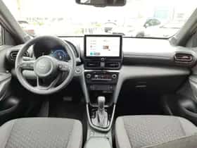 Toyota Yaris Cross (2025) thumbnail 13