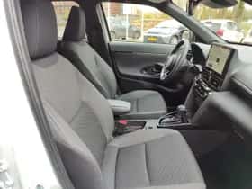 Toyota Yaris Cross (2025) thumbnail 15