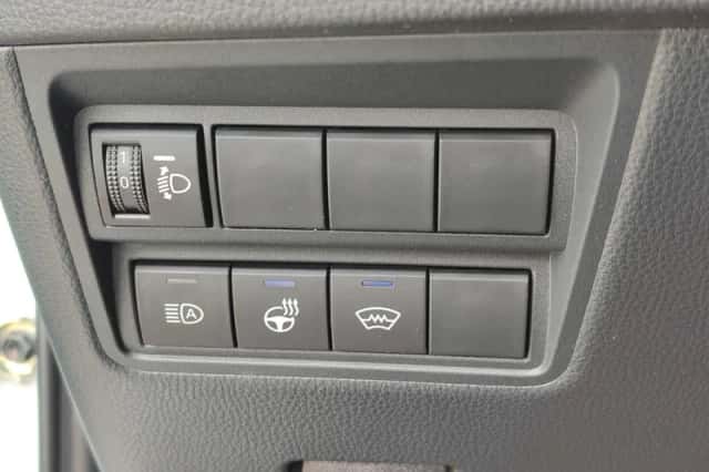 Toyota Yaris Cross (2025) thumbnail 17