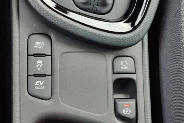 Toyota Yaris Cross (2025) thumbnail 28