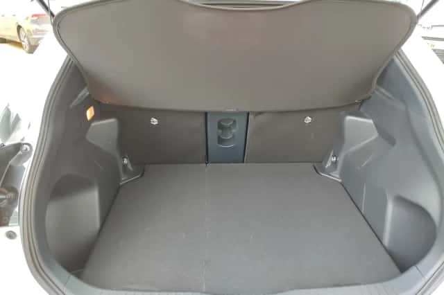 Toyota Yaris Cross (2025) thumbnail 31
