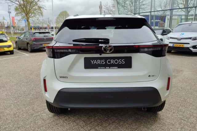 Toyota Yaris Cross (2025) thumbnail 35