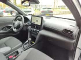 Toyota Yaris Cross (2025) thumbnail 38