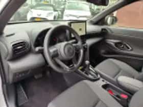 Toyota Yaris Cross (2025) thumbnail 40